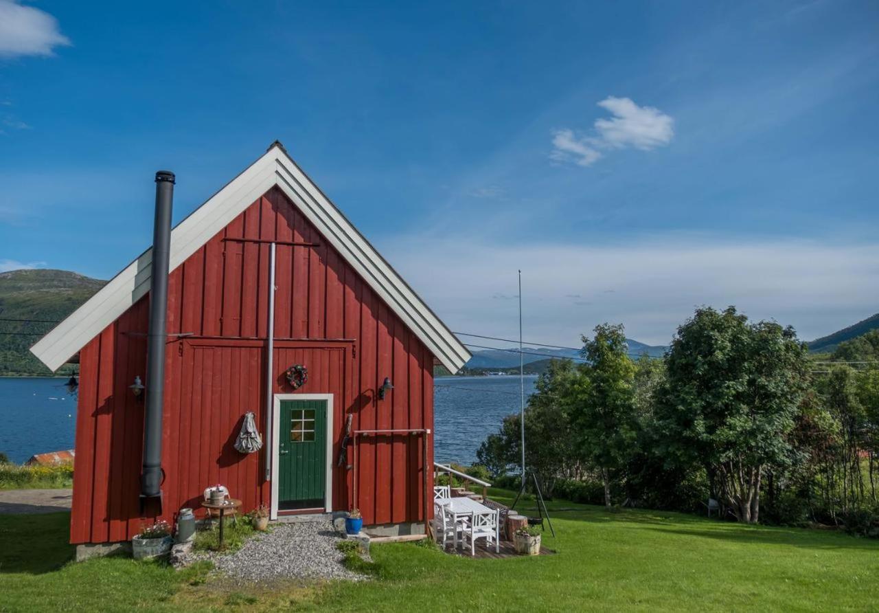 Kraemarvika Lodge Tromso Luaran gambar